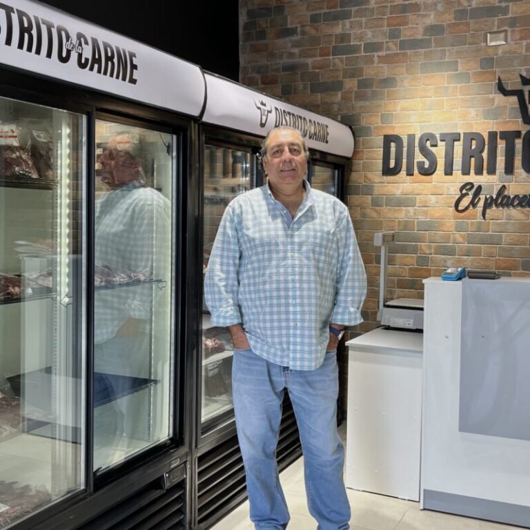 Jorge Mohor Zagmutt: DE LAS LEYES A EMPRESARIO DE LA CARNE
