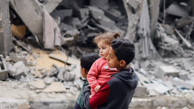 La urgencia de brindar apoyo psicosocial a los niños en Gaza