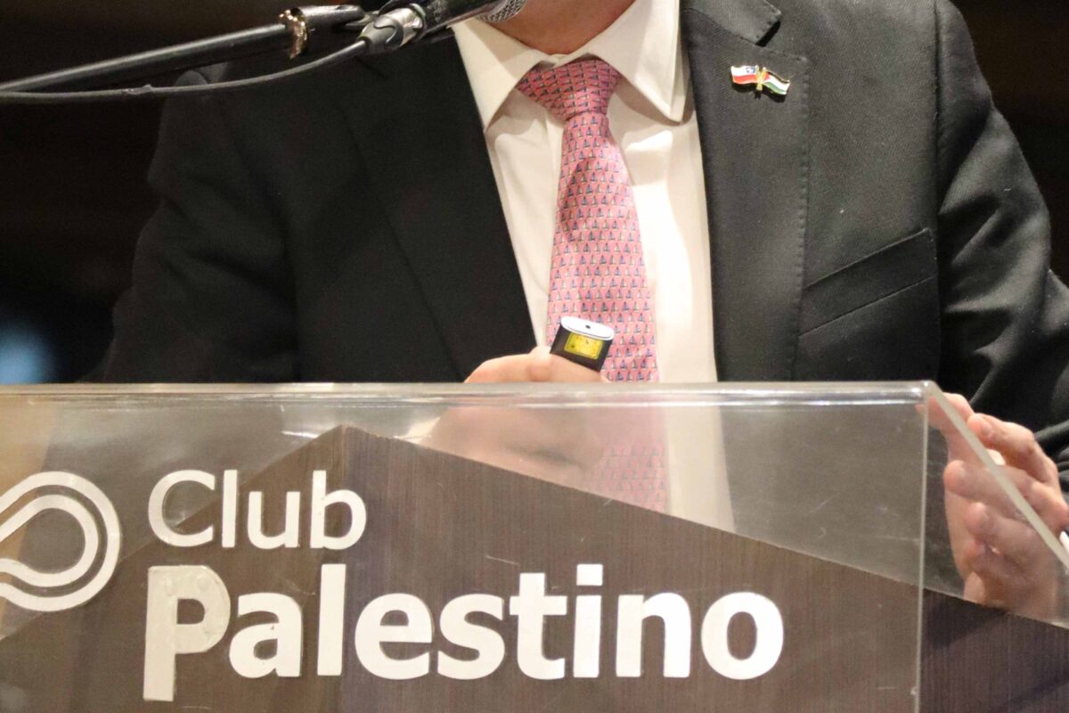 Conversamos con Diego Khamis, director ejecutivo de la Comunidad Palestina de Chile