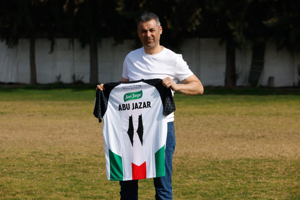 Conversamos con Ehab Abu Jazar, director técnico de la selección palestina de fútbol