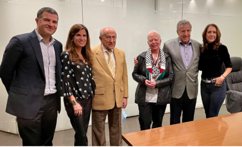 Alexis Sfeir, Paulina Yarur, Mario Nazal, Karen Bergholz, Alberto Kassis y Paulina Ready